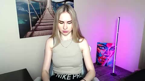 Erika online show from June 9, 2026, 11:55 am