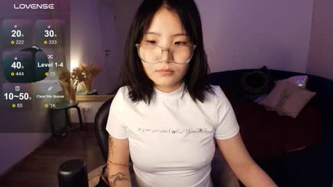 Erika online show from September 11, 2025, 2:11 am