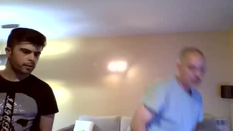 eriksarah online show from September 11, 2025, 6:08 pm