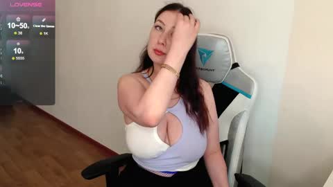 erin and johnny online show from June 8, 2026, 1:11 pm