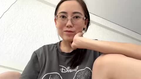 Snapshot of erinnthurmond chatting on July 15, 2026, 11:15 am Luna online show from July 15, 2026, 11:15 am