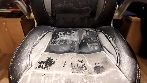 Snapshot of erlektroboy2 chatting on February 10, 2025, 6:53 am Erlektroboy2s online show from February 10, 2025, 6:53 am