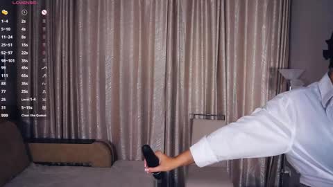 Snapshot of erlinefairall chatting on October 3, 2025, 8:17 pm Erline and Monica online show from October 3, 2025, 8:17 pm