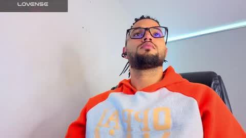 Snapshot of ernesto_rodriguez_82 chatting on April 16, 2026, 4:52 pm ernesto rodriguez 82 online show from April 16, 2026, 4:52 pm