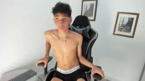 ero_boy40 online show from July 1, 2026, 2:35 am