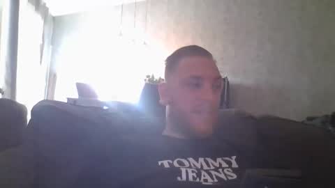 eroguy20 online show from November 6, 2025, 9:54 am