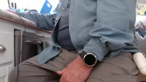 Snapshot of eros2121 chatting on October 4, 2025, 10:08 pm eros online show from October 4, 2025, 10:08 pm