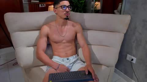 eros_becker_ online show from April 24, 2026, 2:36 am