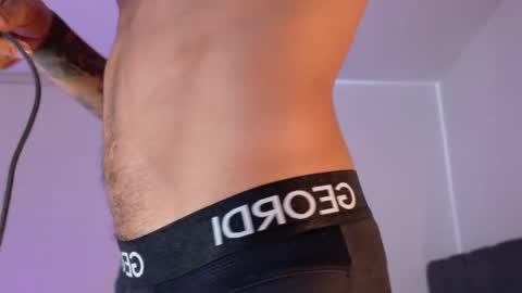 Snapshot of eros_chipre chatting on April 23, 2026, 4:53 pm Eros online show from April 23, 2026, 4:53 pm