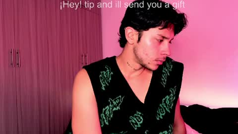 erosdominant_ online show from May 3, 2026, 5:52 pm