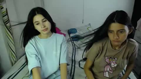 erosgirls_ online show from September 18, 2025, 2:57 am
