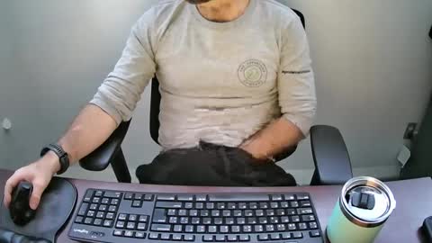 Snapshot of eroskatt chatting on January 11, 2025, 12:12 am Eroskatt online show from January 11, 2025, 12:12 am