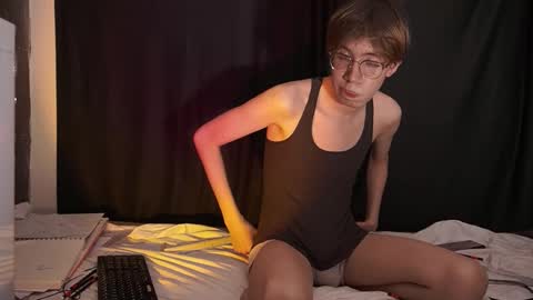 Snapshot of eroslove90 chatting on October 11, 2025, 2:33 am eroslove90 online show from October 11, 2025, 2:33 am