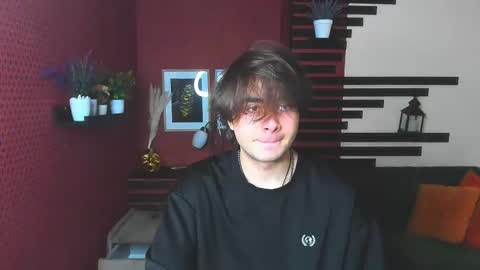 Hanzo online show from December 21, 2025, 12:12 pm