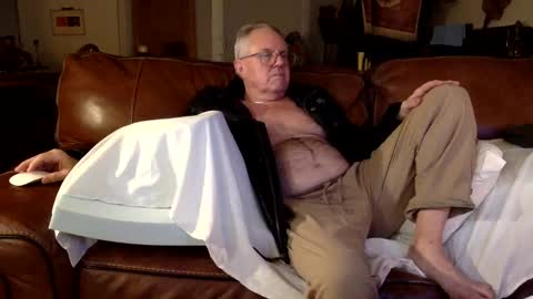 Snapshot of erostalk chatting on December 4, 2024, 4:10 am eros online show from December 4, 2024, 4:10 am