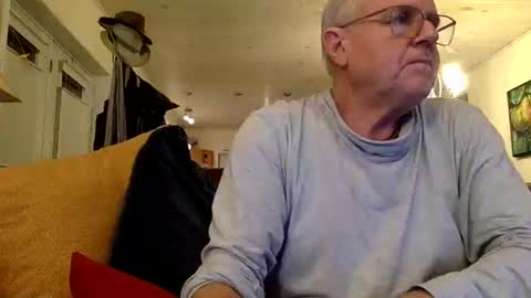 Snapshot of erostalk chatting on December 11, 2024, 11:10 pm eros online show from December 11, 2024, 11:10 pm