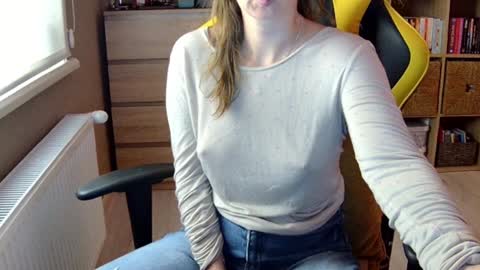 Melissa   online show from December 23, 2024, 4:17 pm