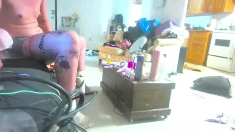 Nikki Erotica online show from June 5, 2026, 8:31 am