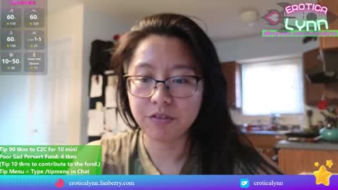 Lynn   online show from November 14, 2025, 9:24 pm