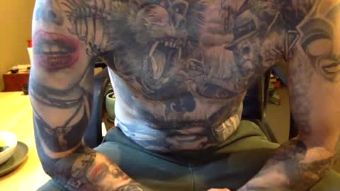 Snapshot of eroticcloseups chatting on March 7, 2025, 7:27 pm Erotic CloseUps online show from March 7, 2025, 7:27 pm