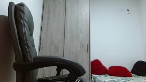 Eroticoblack online show from July 7, 2026, 2:14 am