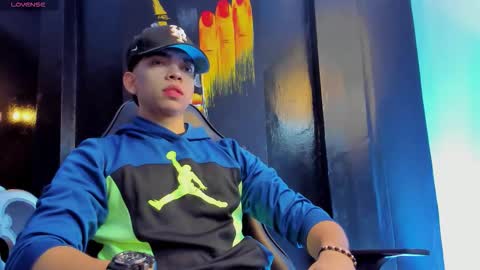 Snapshot of eryonbradley chatting on September 19, 2025, 11:22 am Eryon online show from September 19, 2025, 11:22 am