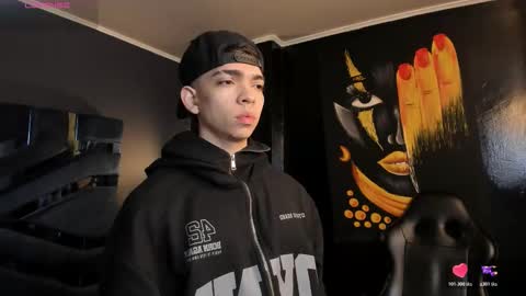 Snapshot of eryonbradley chatting on October 22, 2025, 11:10 am Eryon online show from October 22, 2025, 11:10 am