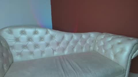 Snapshot of eryx_eriscor chatting on September 18, 2025, 2:52 pm Eryx online show from September 18, 2025, 2:52 pm