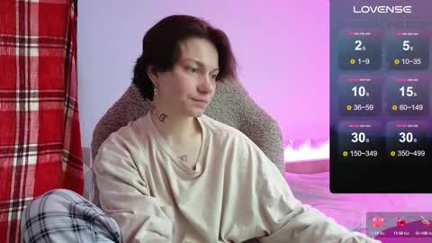 esajukyy online show from October 4, 2025, 5:38 am