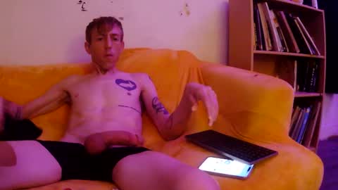 Snapshot of esc_del chatting on September 22, 2025, 11:40 pm esc del online show from September 22, 2025, 11:40 pm