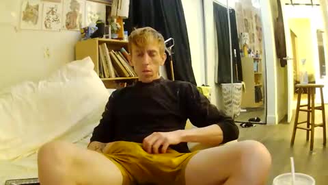 Snapshot of esc_del chatting on October 20, 2025, 9:54 am esc del online show from October 20, 2025, 9:54 am