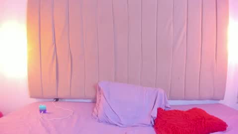 Scarlett online show from June 22, 2026, 12:56 am