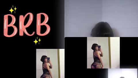 Snapshot of escarlett_wii chatting on January 29, 2025, 12:02 pm SCARLETT online show from January 29, 2025, 12:02 pm