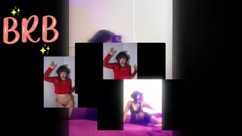 Snapshot of escarlett_wii chatting on February 6, 2025, 4:14 pm SCARLETT online show from February 6, 2025, 4:14 pm