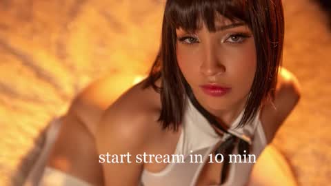 Snapshot of escarlett_wii chatting on October 25, 2025, 12:56 pm SCARLETT online show from October 25, 2025, 12:56 pm