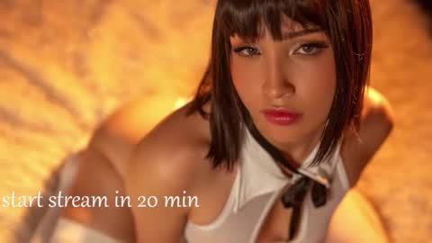 Snapshot of escarlett_wii chatting on November 1, 2025, 8:55 pm SCARLETT online show from November 1, 2025, 8:55 pm