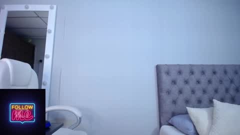 liz  online show from January 14, 2026, 4:40 am