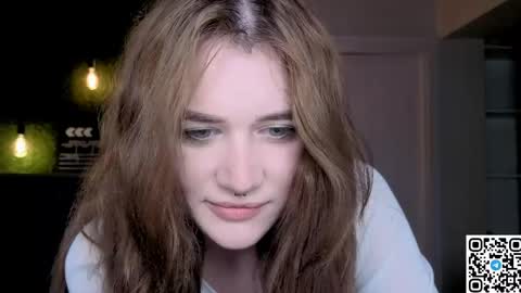 EshleGreen online show from April 25, 2026, 8:39 pm