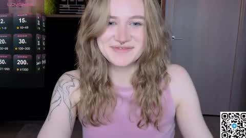 EshleGreen online show from May 9, 2026, 9:53 pm