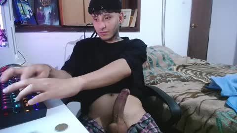 Esteban online show from December 5, 2024, 4:31 am