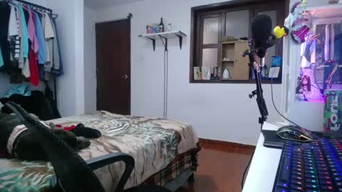 Esteban online show from December 26, 2024, 2:55 am