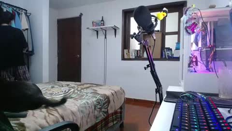 Esteban online show from December 27, 2024, 2:36 am