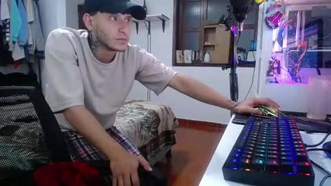 Esteban online show from December 28, 2024, 5:55 am