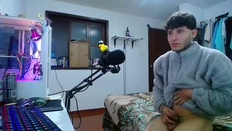 Esteban online show from January 3, 2025, 7:16 am