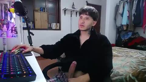 Esteban online show from January 10, 2025, 5:37 am