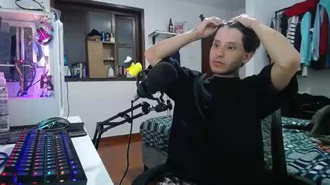Esteban online show from January 20, 2025, 2:22 am