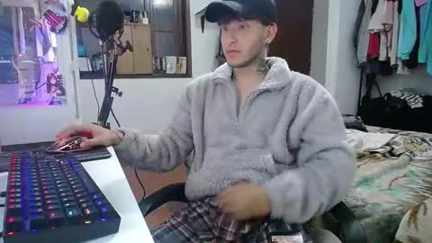 Esteban online show from January 24, 2025, 6:03 am