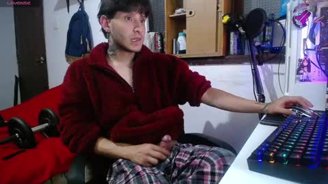 Esteban online show from February 16, 2025, 12:32 pm