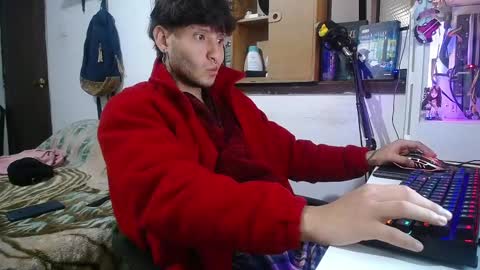 Esteban online show from February 23, 2025, 6:23 pm
