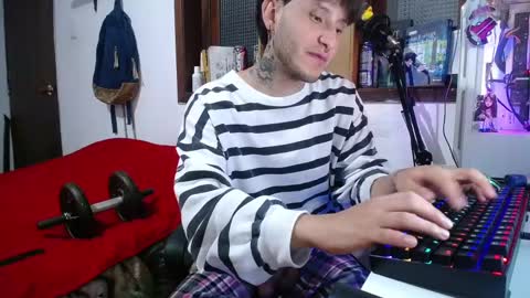 Esteban online show from March 2, 2025, 7:54 am